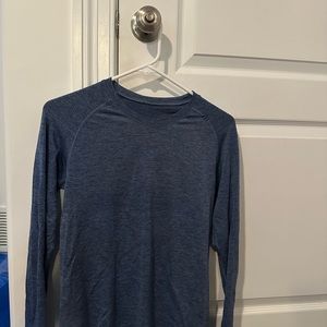 Men’s metal tech bent lulu lemon long sleeve dry fit tshirt